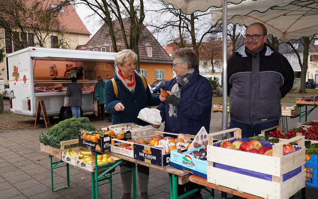 Stand am Wochenmarkt
